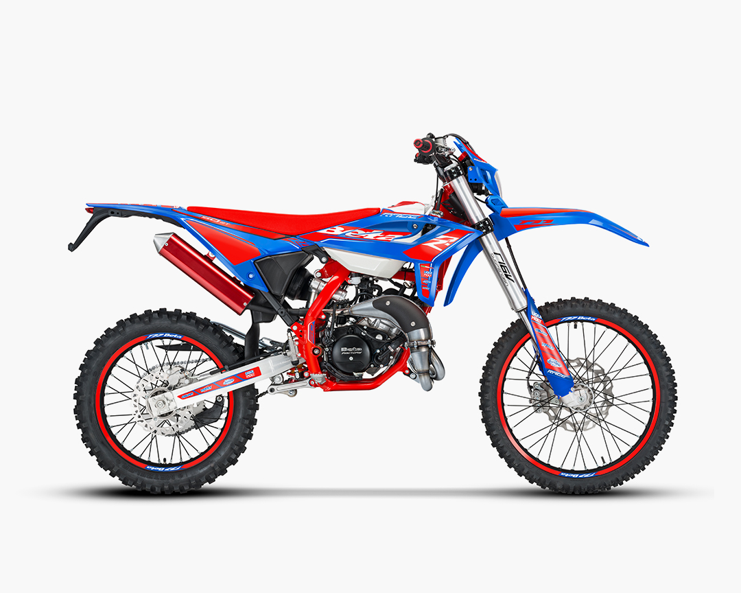 Beta RR 2T 50 Race Enduro mit blau-roter Racing-Grafik