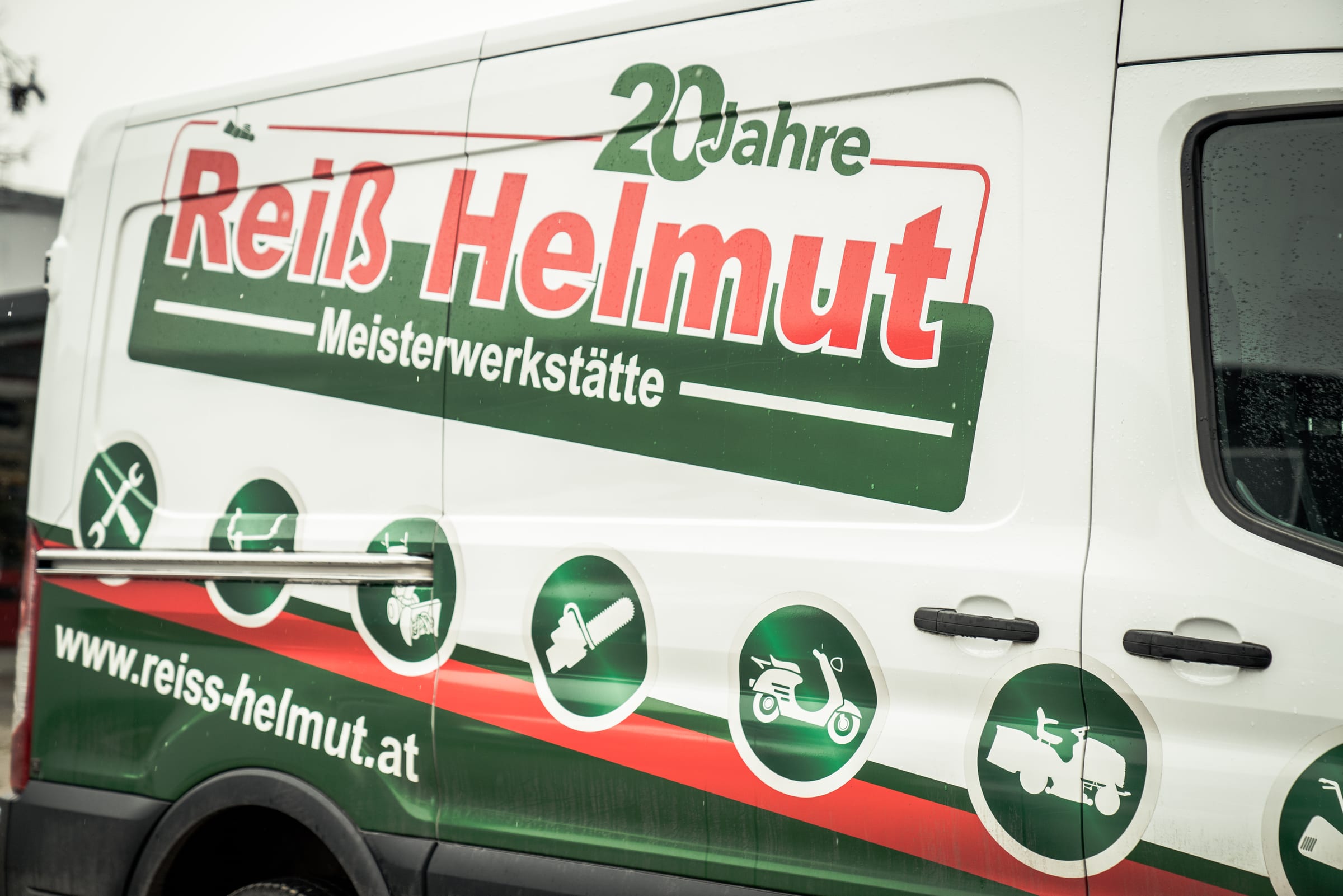 Detail des Servicefahrzeugs von Reiß Daniel