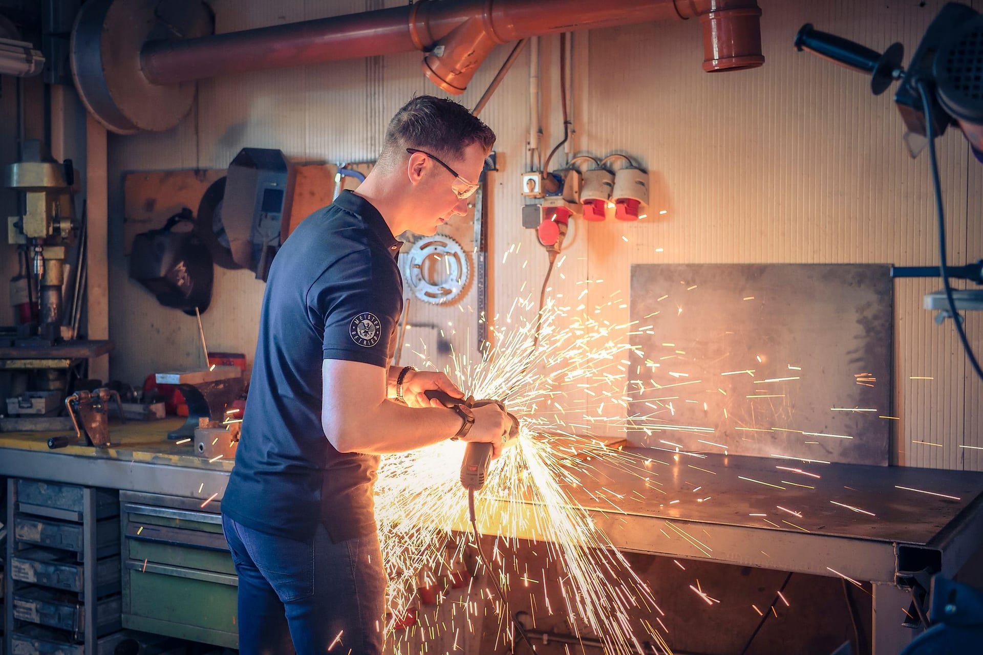 Arbeit in der Meisterwerkstatt von Reiß Daniel